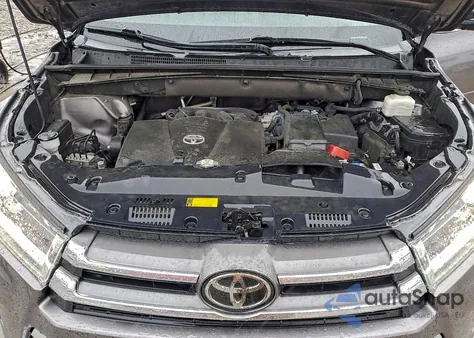 2019 Toyota Highlander Limited z USA, uszkodzony, nr VIN 5TDDZRFH3KS944920